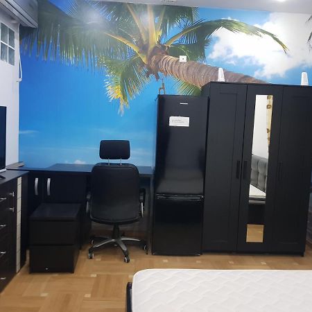 Apartament Langa Monza Apartment บูคาเรสต์ ภายนอก รูปภาพ