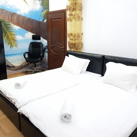 Apartament Langa Monza Apartment บูคาเรสต์ ภายนอก รูปภาพ